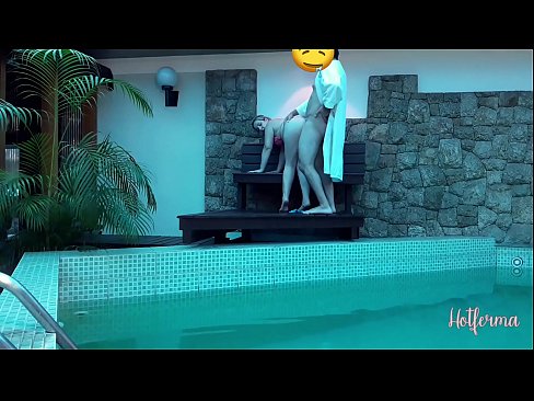 ❤️ Le patron invite la femme de chambre à la piscine, mais n'a pas pu résister à une chaude ️❌  Sexe at us fr.osagoassist.ru  ️❤